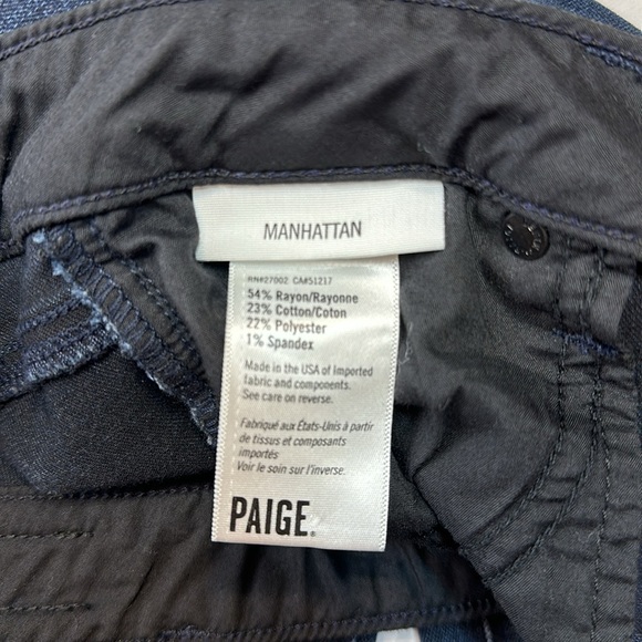 Paige Manhattan Bootcut Jeans Size 26 Clayton Dark Wash Stretch EUC - Picture 9 of 15
